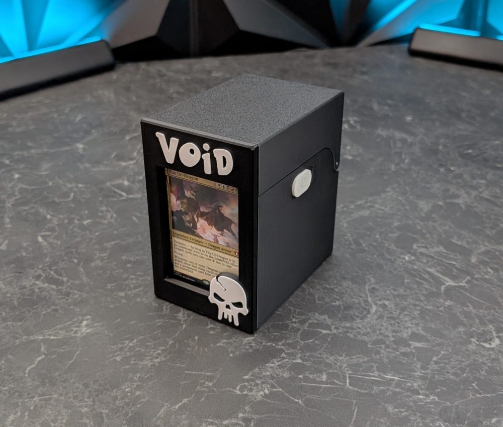 CardFrame Void Deck Box 3D printed display holding an UR Dragon MTG card, ideal for collectors and showcasing Magic: The Gathering trading cards.